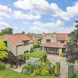 https://prospect-house-nawton.yorkshirehotels.net